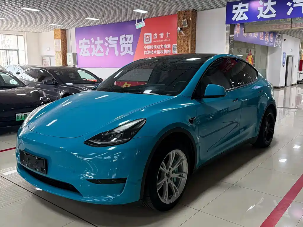 Tesla Model Y 2023