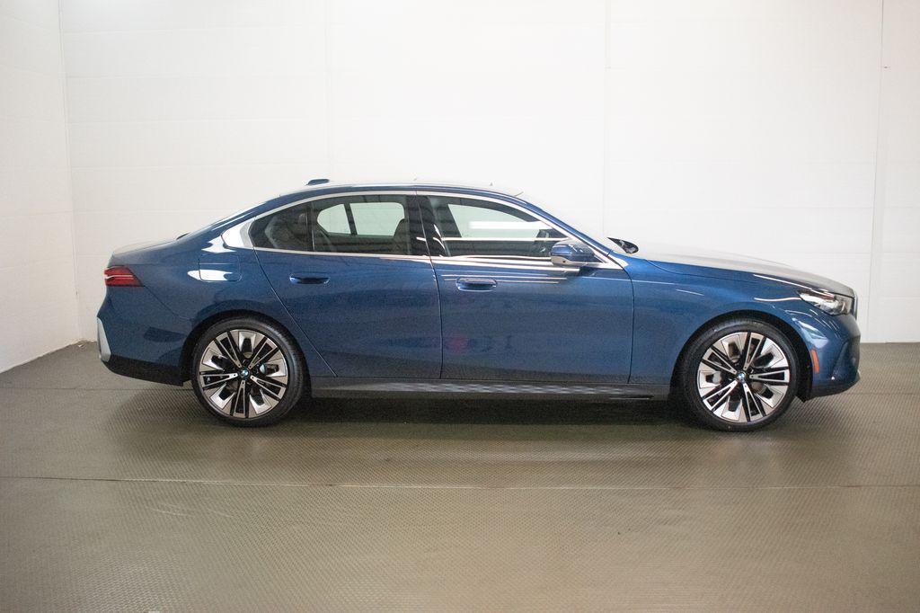BMW 530 2027