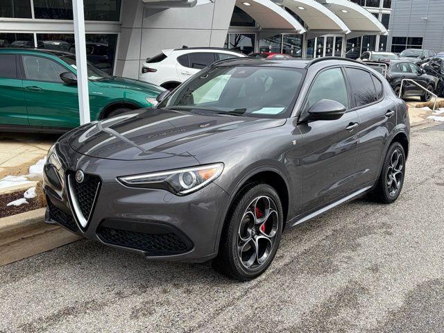 Alfa Romeo Stelvio 2023