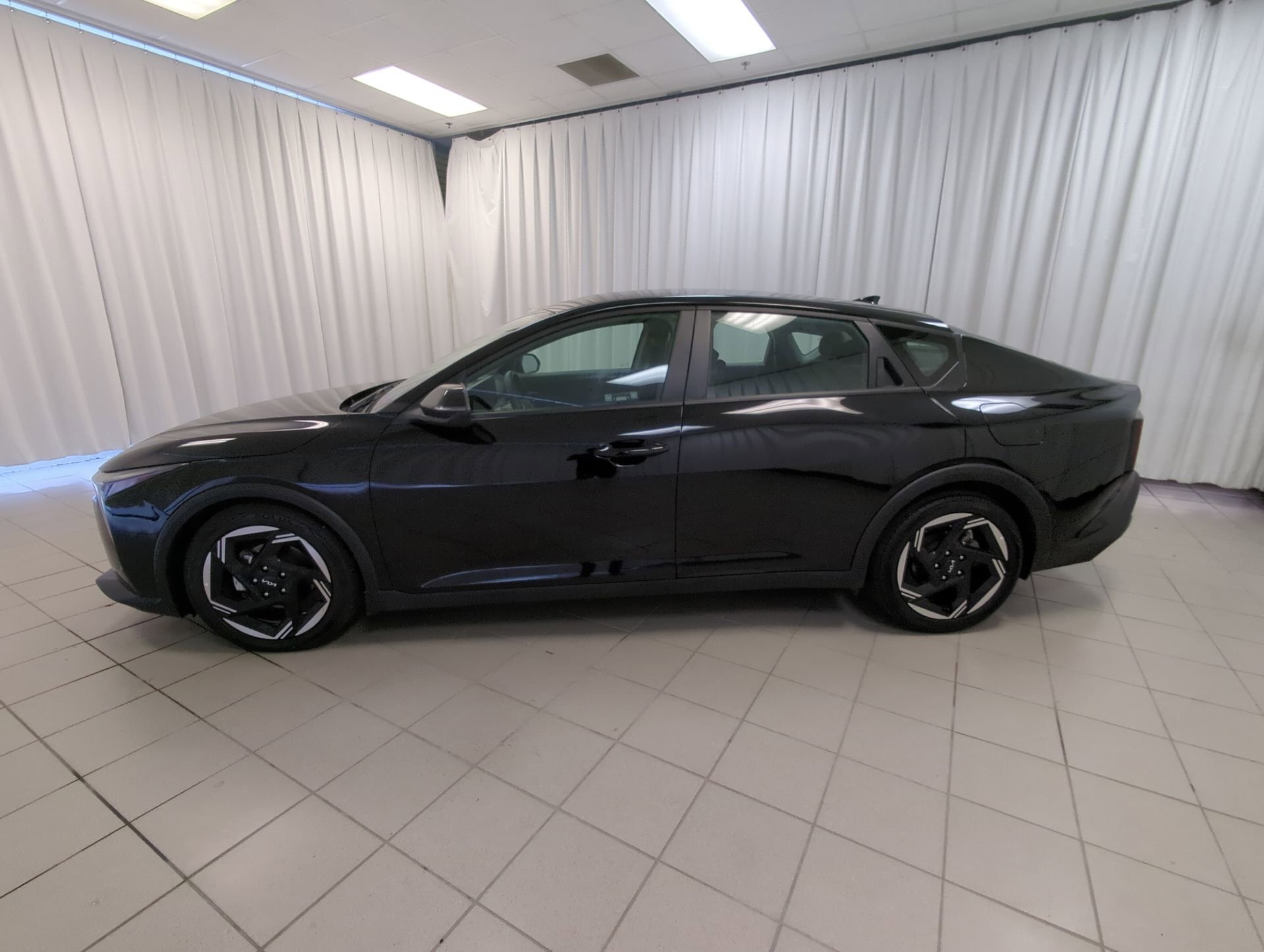 Kia K4 2025