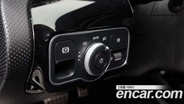 Mercedes-Benz CLA 2022