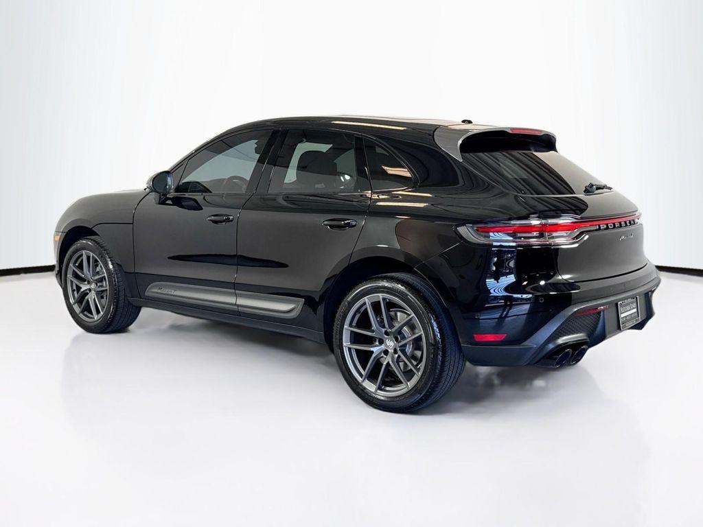 Porsche Macan 2024
