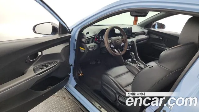 Hyundai Veloster 2020