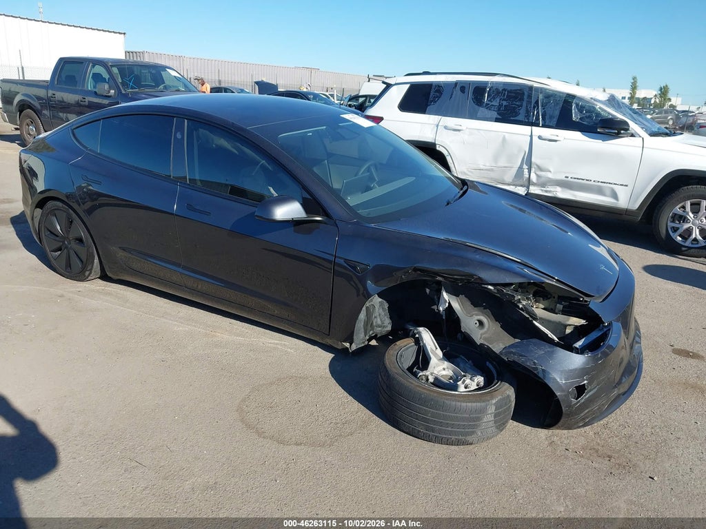 Tesla Model 3 2024