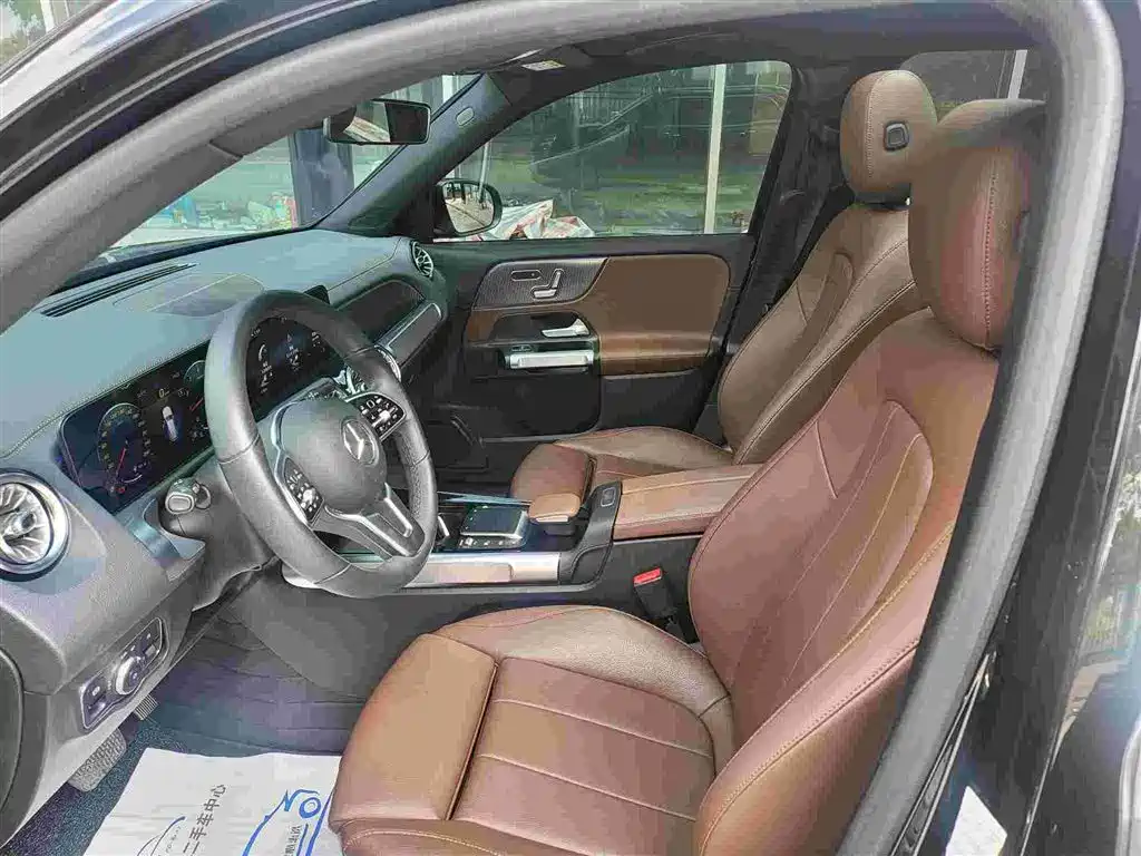 Mercedes-Benz GLB 2020