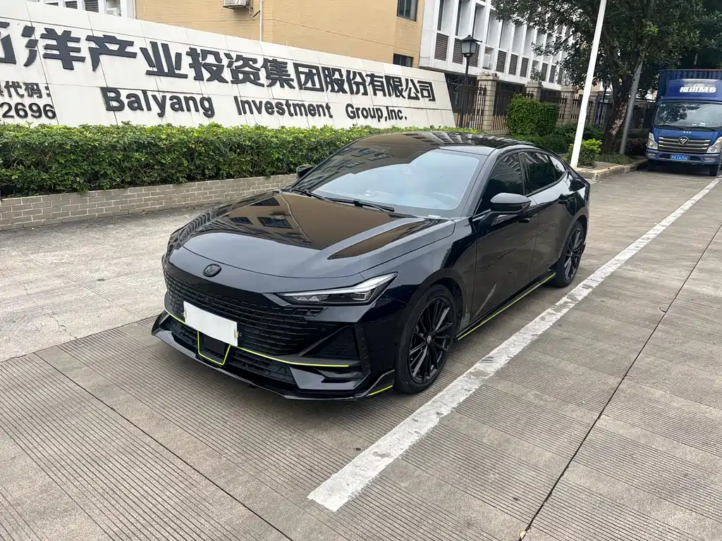 Changan UNI-V 2022