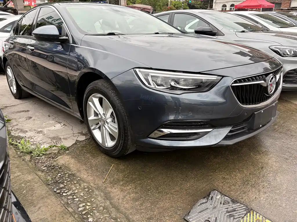 Buick Regal 2021