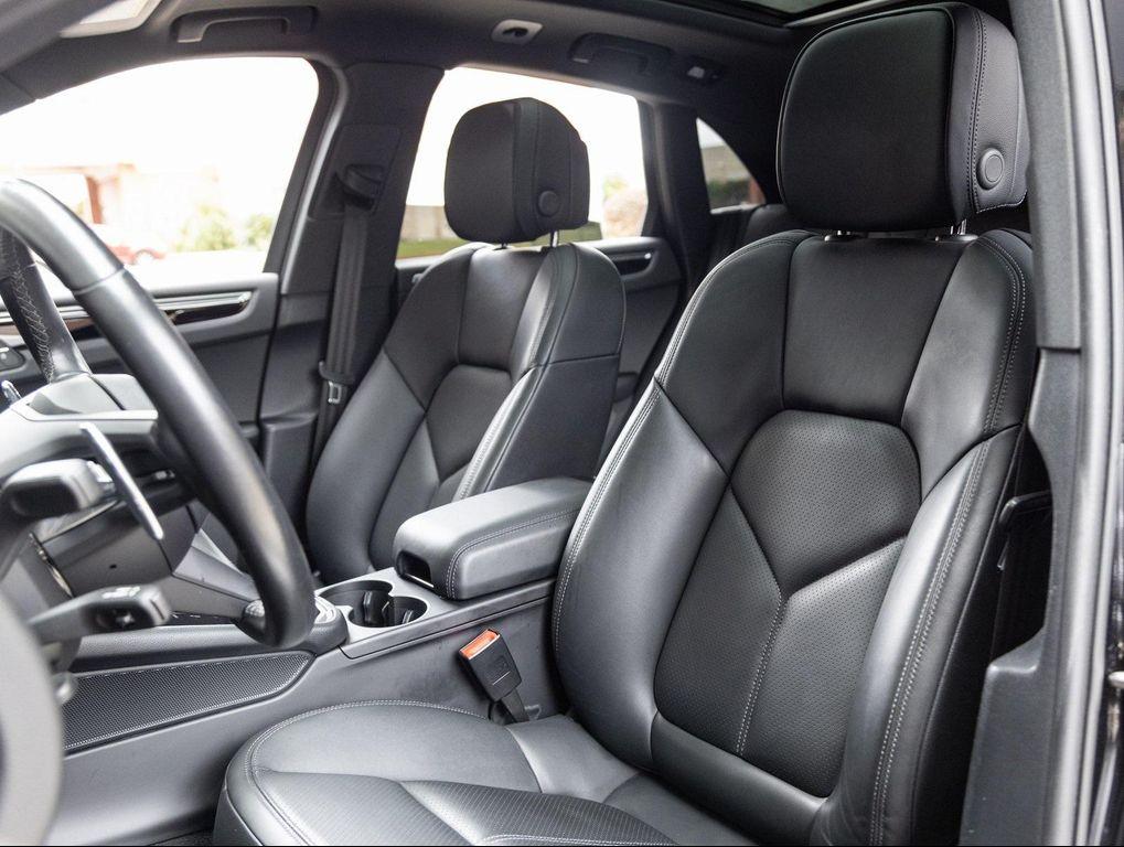 Porsche Macan 2023