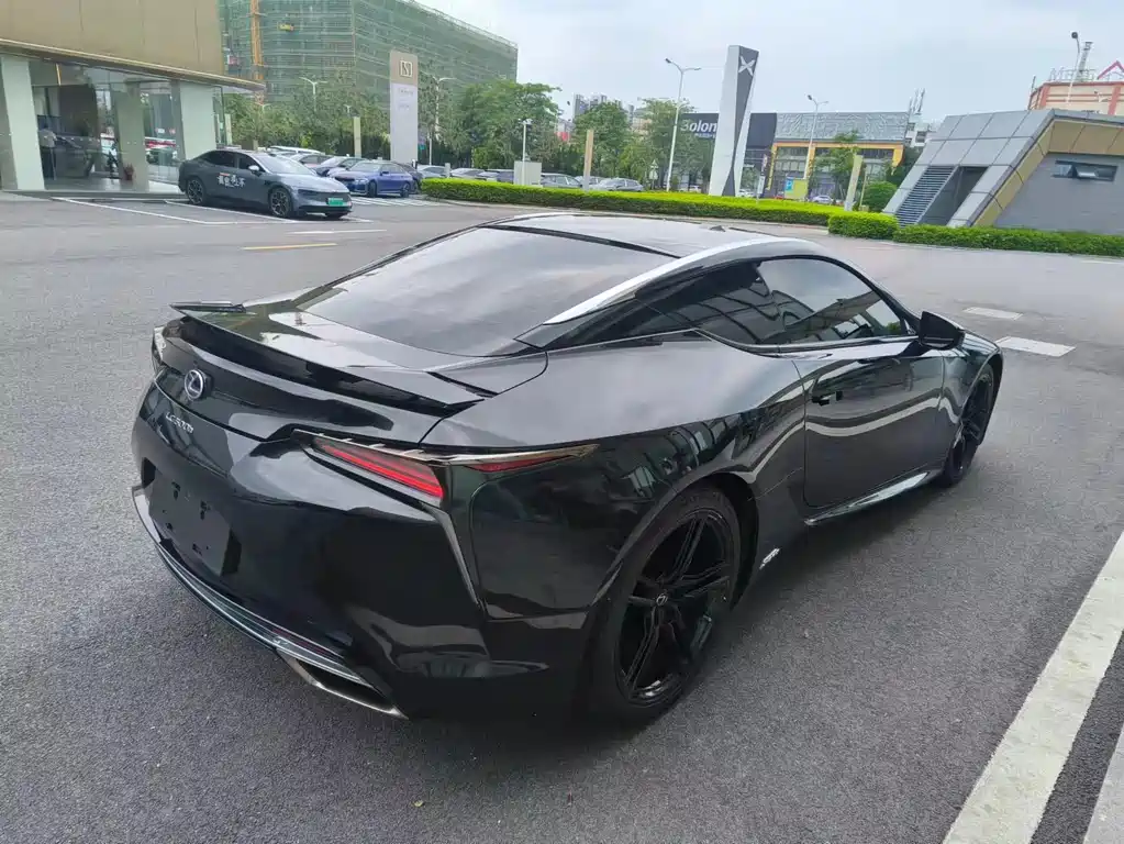 Lexus LC 2023