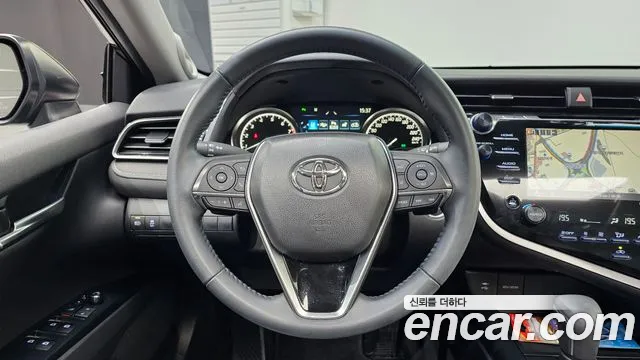 Toyota Camry 2020