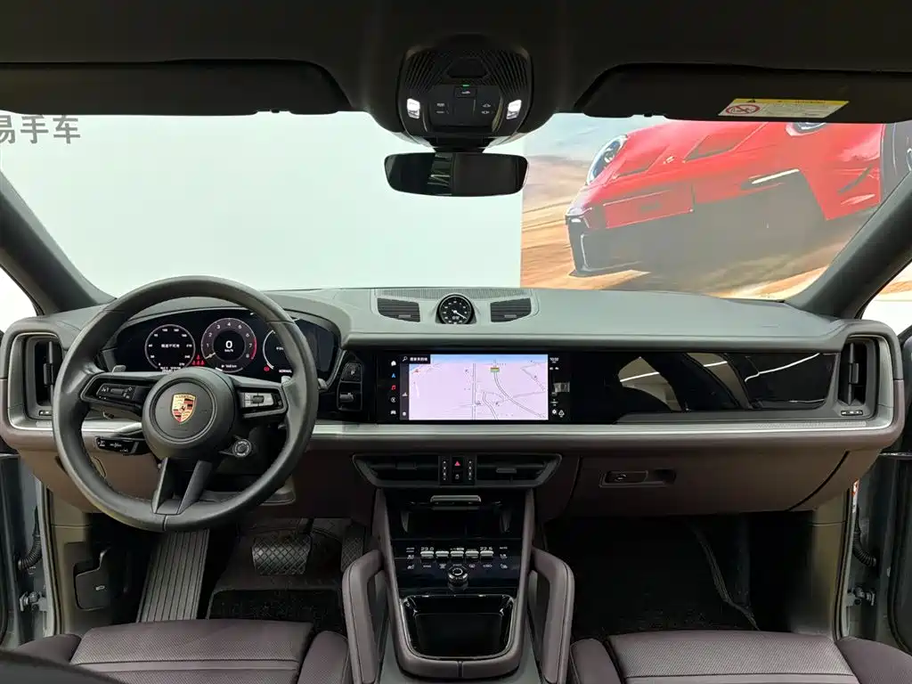 Porsche Cayenne 2024