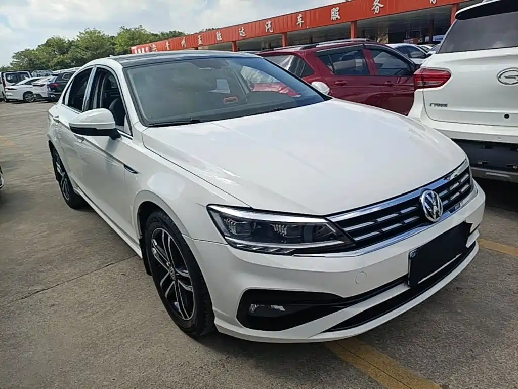 Volkswagen Lamando 2021