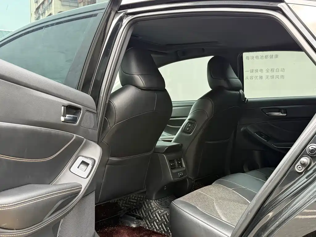 Toyota Avalon 2023