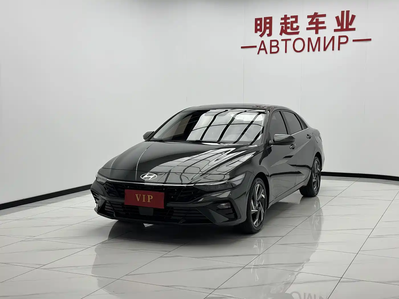 Hyundai Elantra 2024