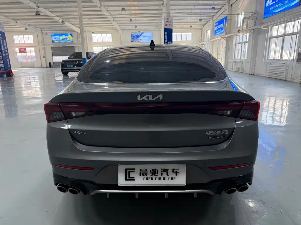 Kia K5 2021