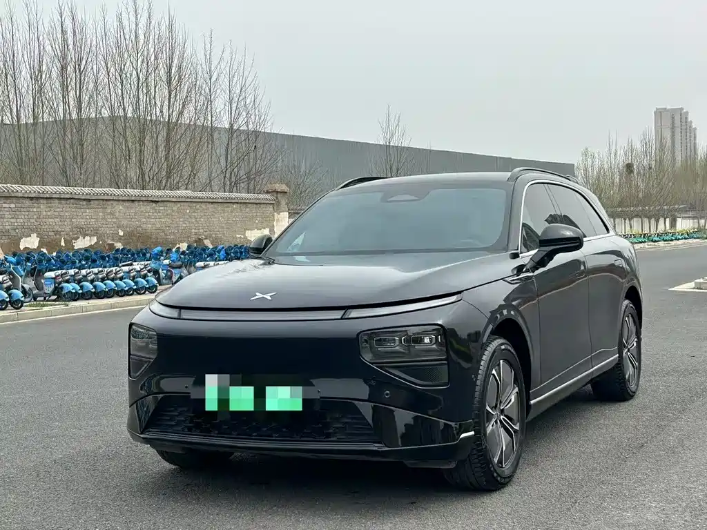 Xpeng G9 2025