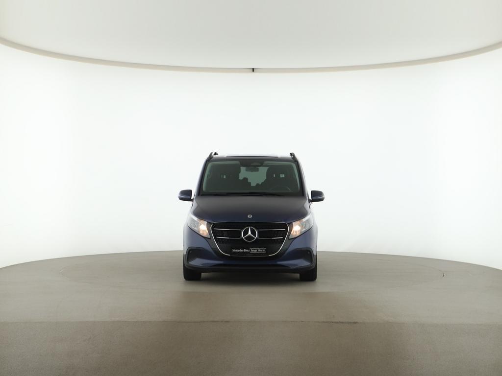 Mercedes-Benz V 220 2024