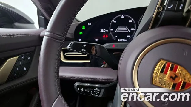 Porsche Taycan 2023