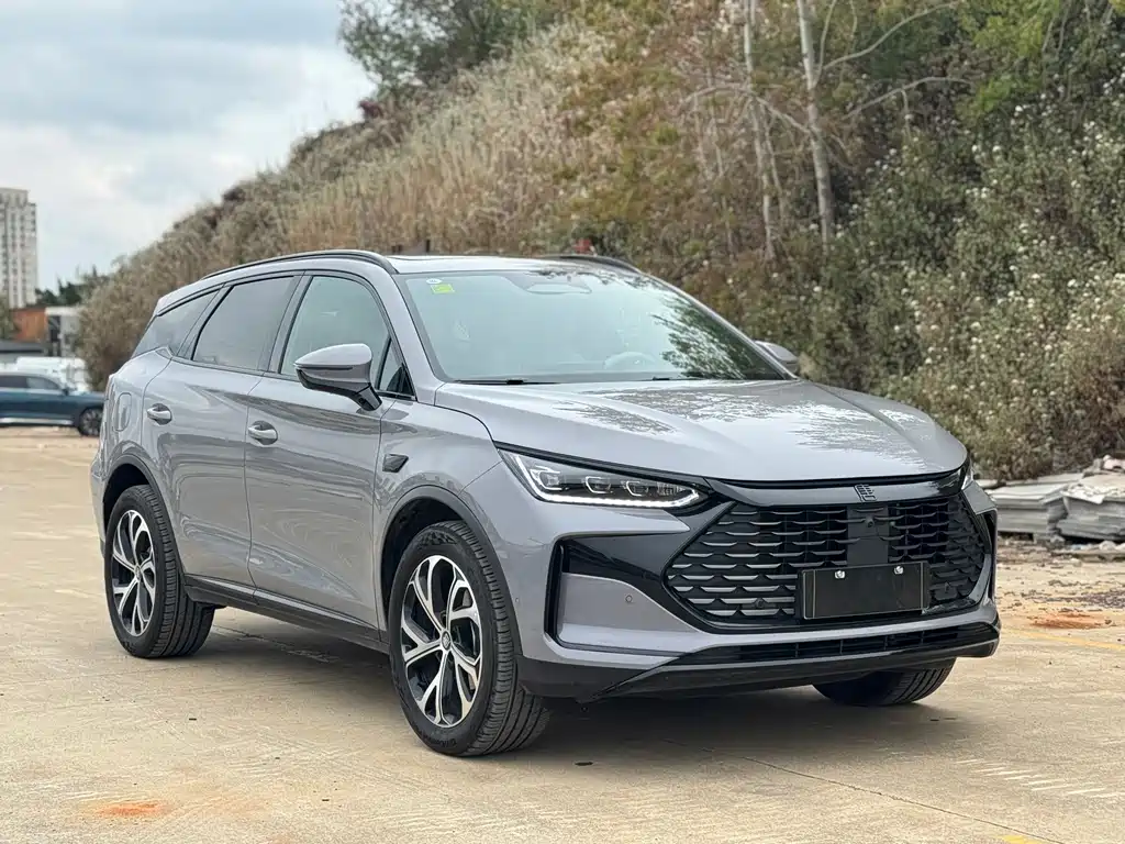 BYD Tang 2025