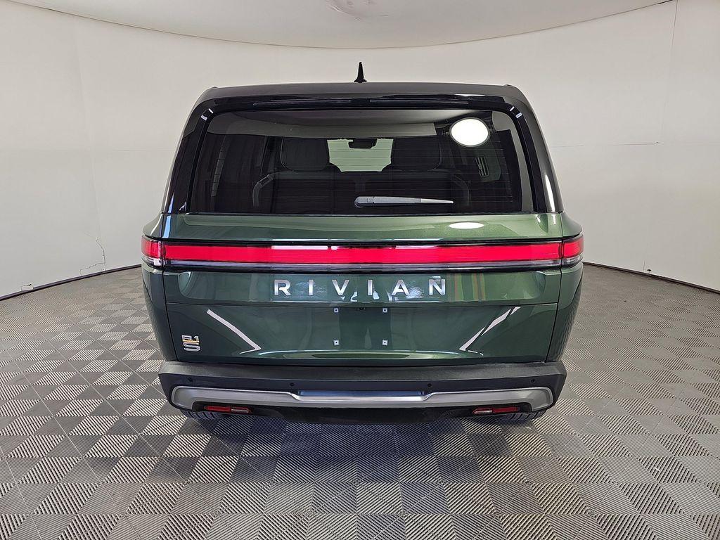 Rivian R1S 2024