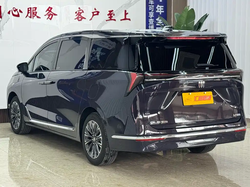 Buick GL8 2025