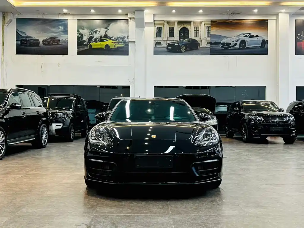 Porsche Panamera 2024