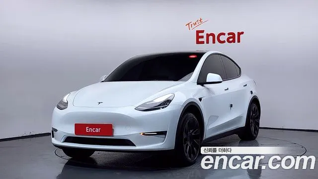 Tesla Model Y 2021