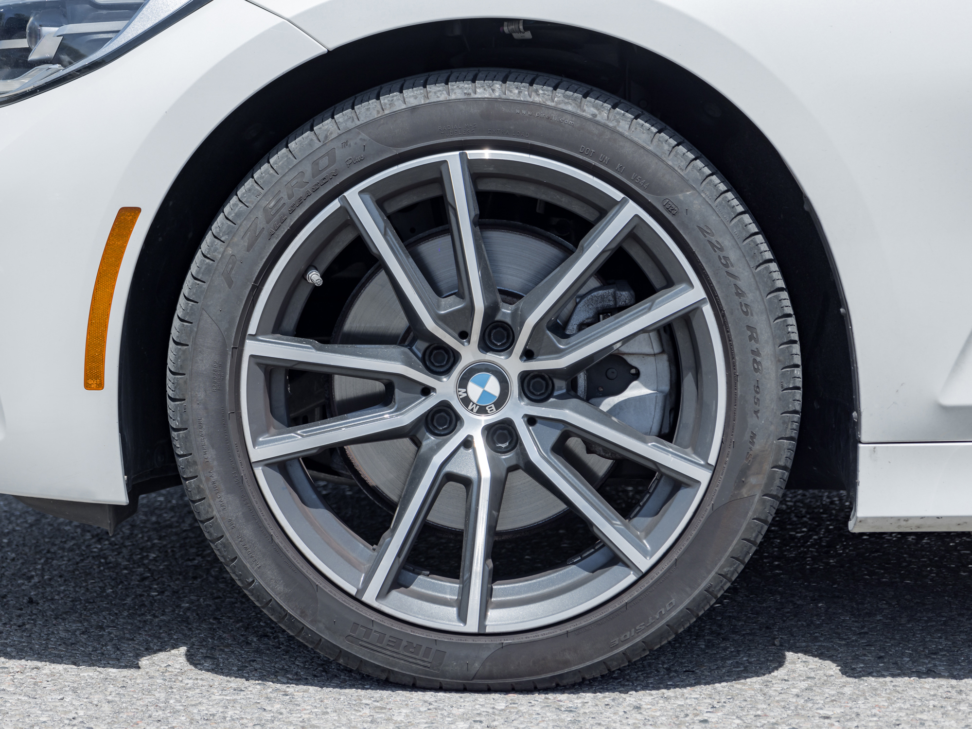 BMW 3 серии 2020