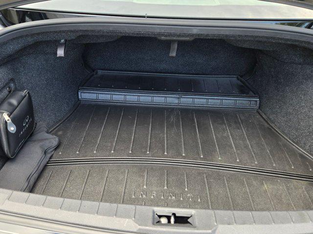 Infiniti Q60 2022
