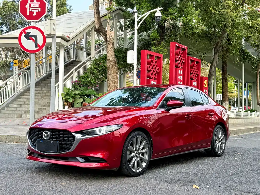 Mazda 3 2021