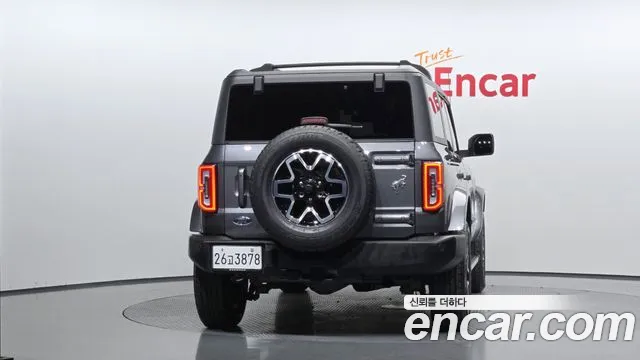 Ford Bronco 2022