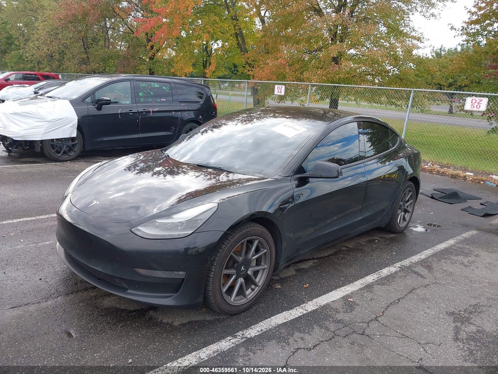 Tesla Model 3 2022