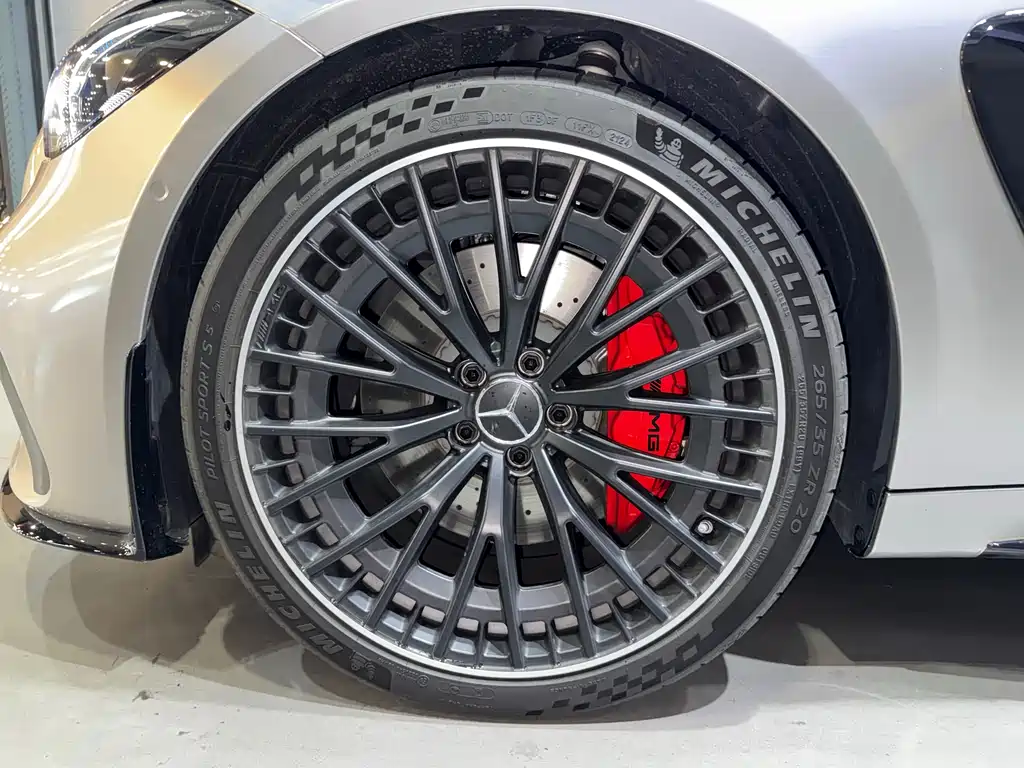 Mercedes-Benz CLE AMG 2025