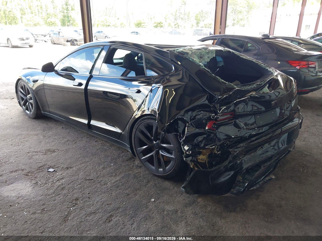 Tesla Model S 2022