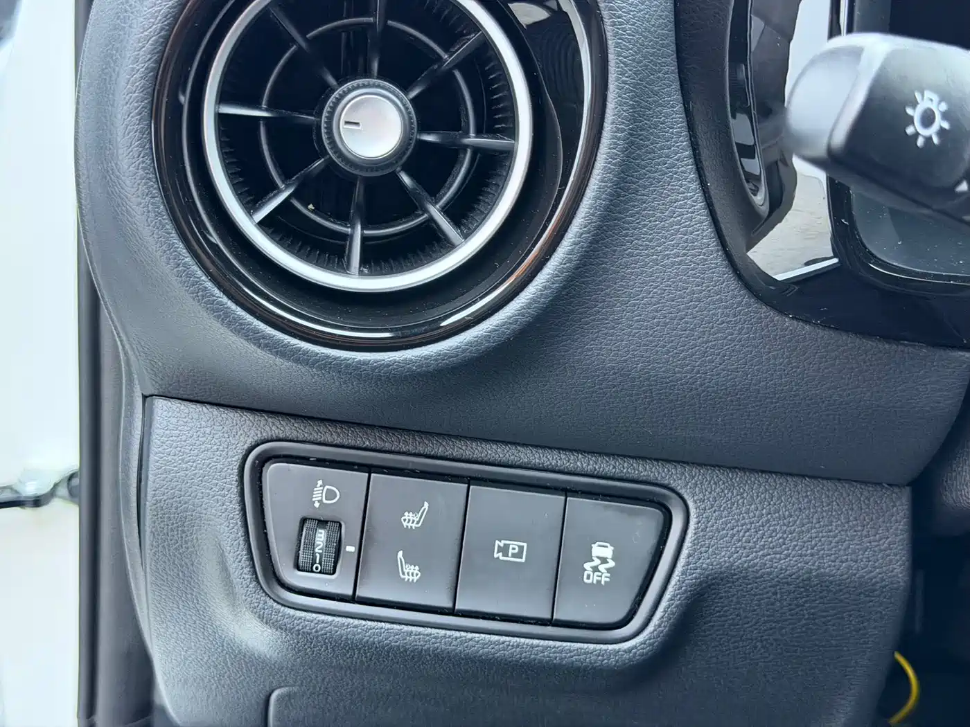 Kia K3 2023