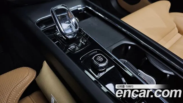 Volvo XC60 2021