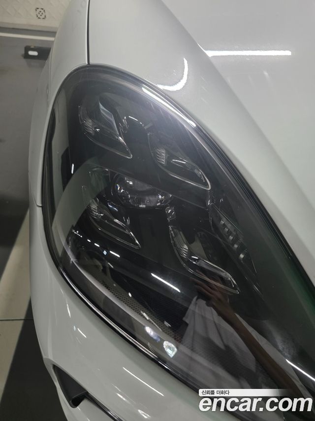Porsche Cayenne 2021