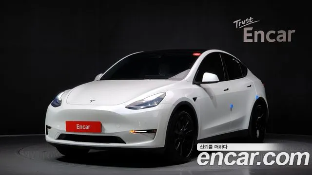 Tesla Model Y 2021