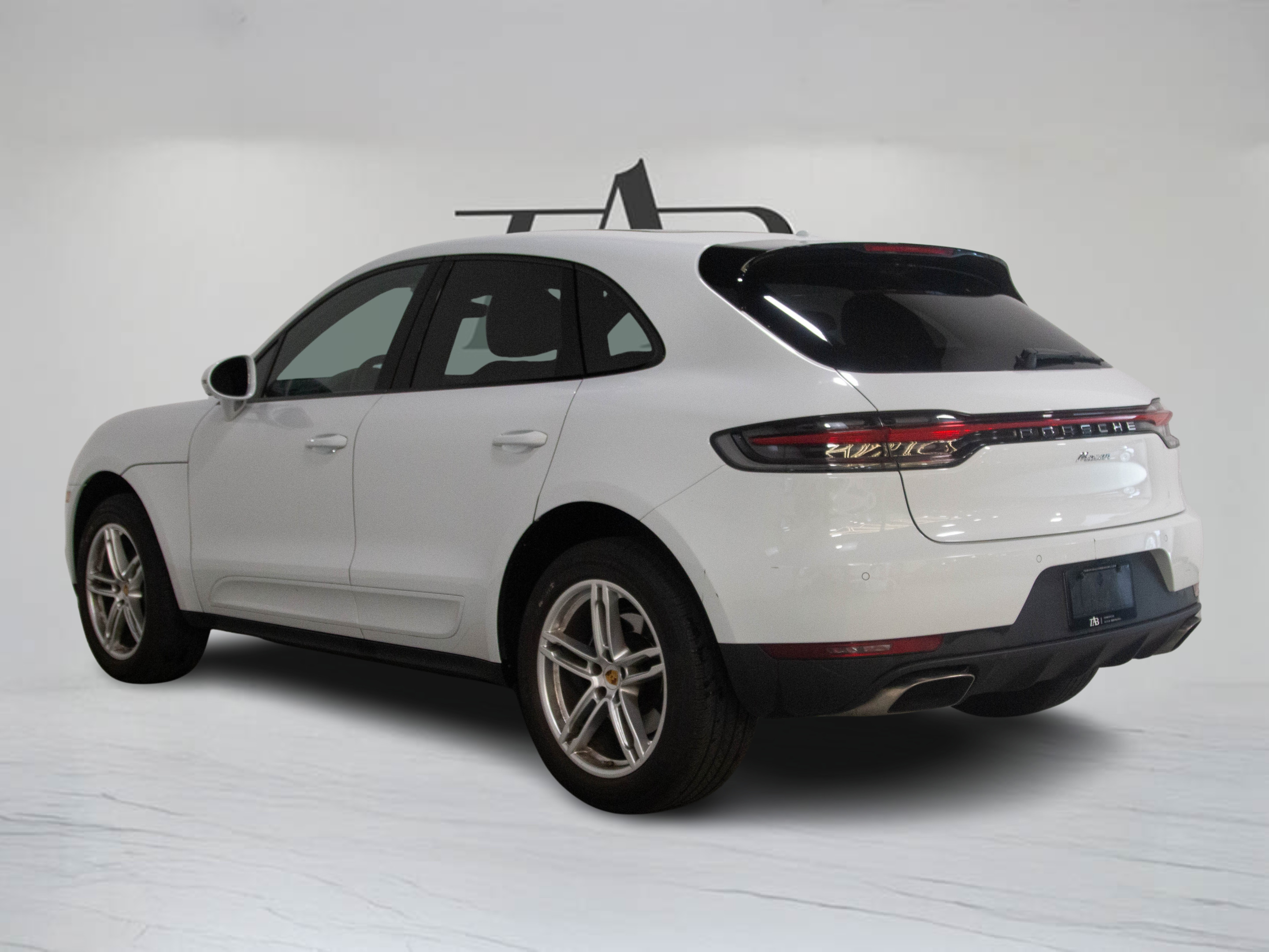 Porsche Macan 2021