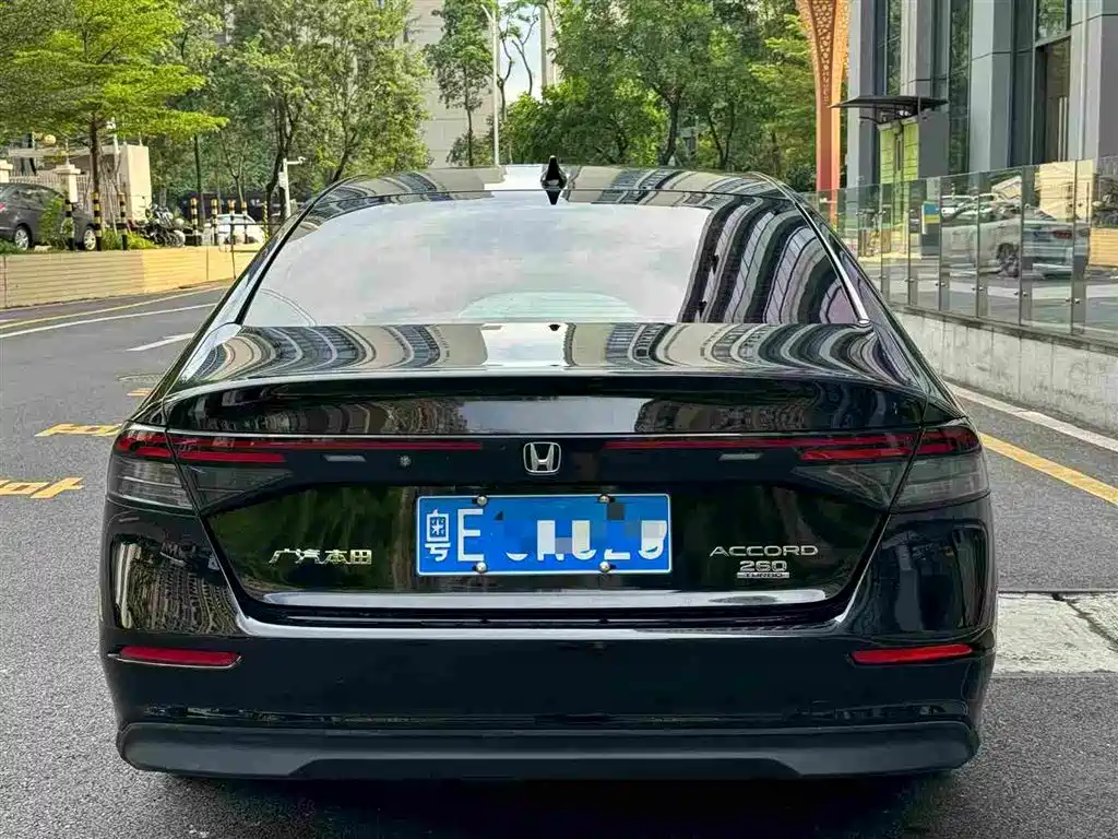 Honda Accord 2024