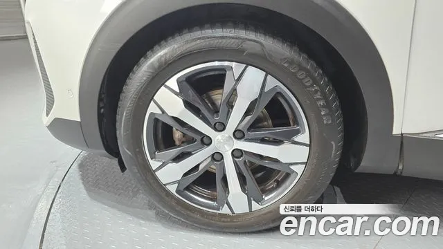 Peugeot 3008 2022