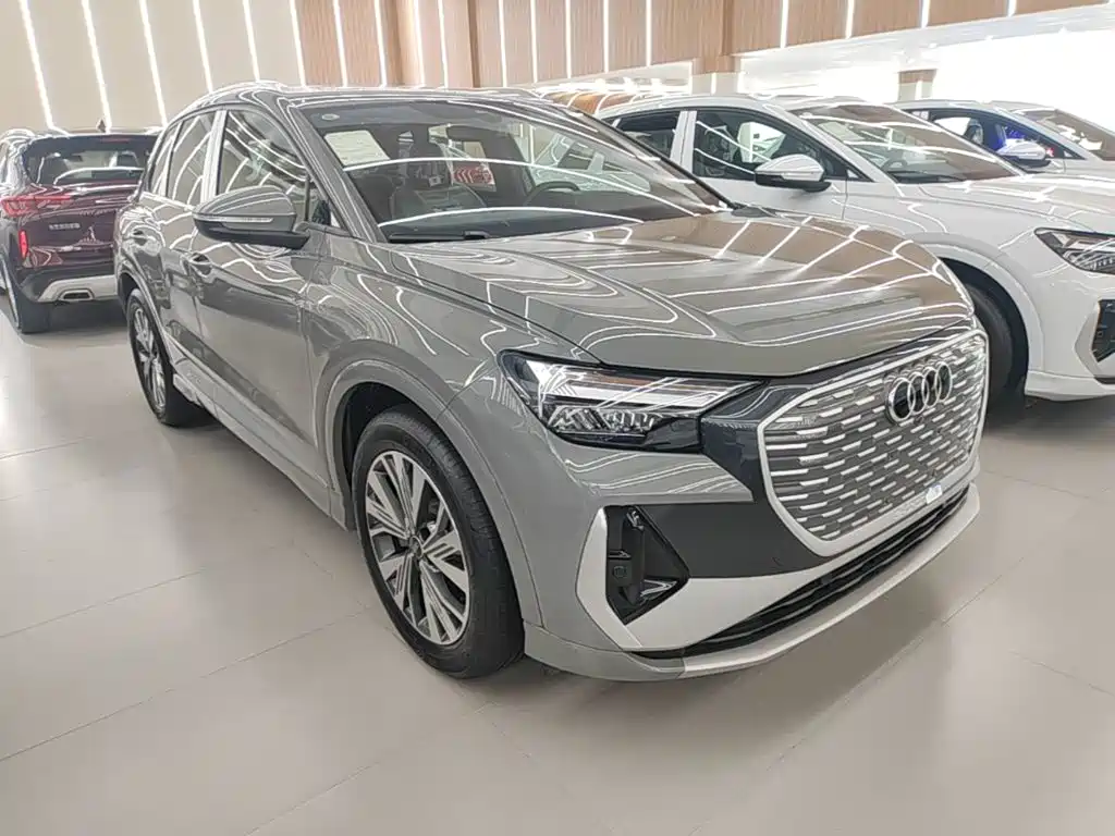 Audi Q4 e-tron 2026