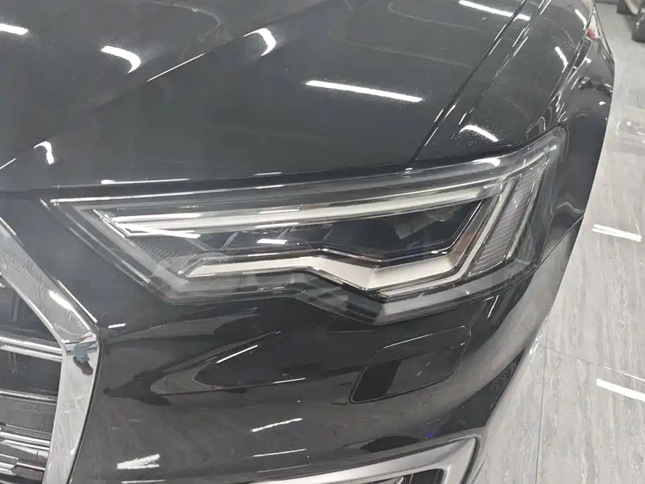 Audi A6 2024