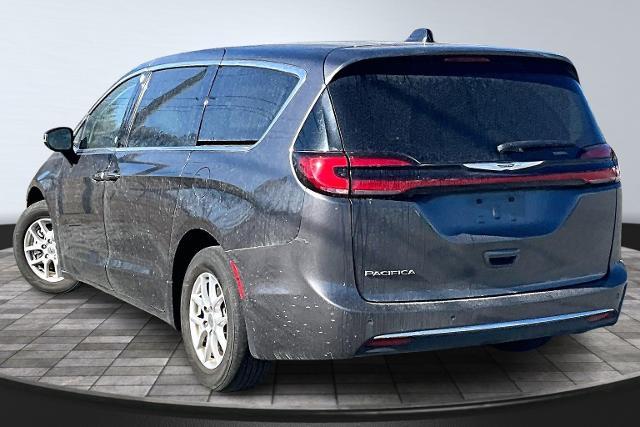 Chrysler Pacifica 2023