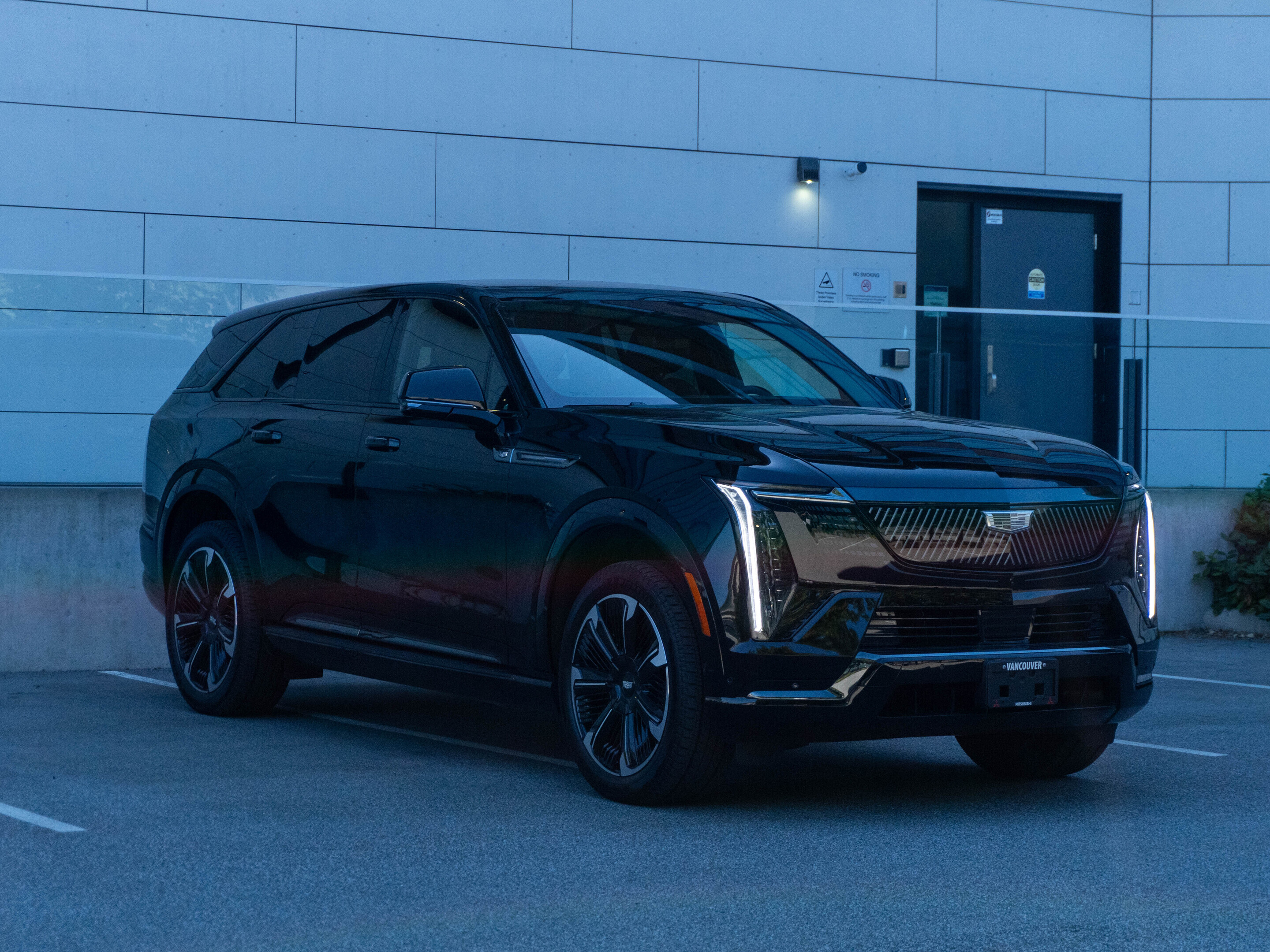 Cadillac Escalade iQ 2025