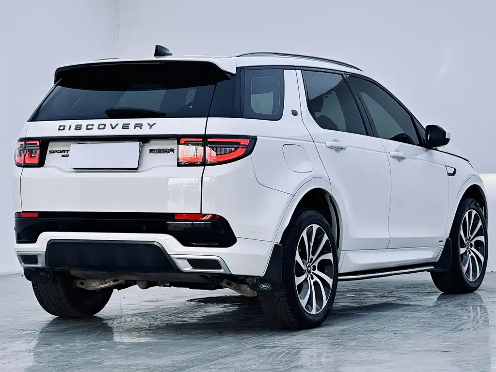 Land Rover Discovery 2022