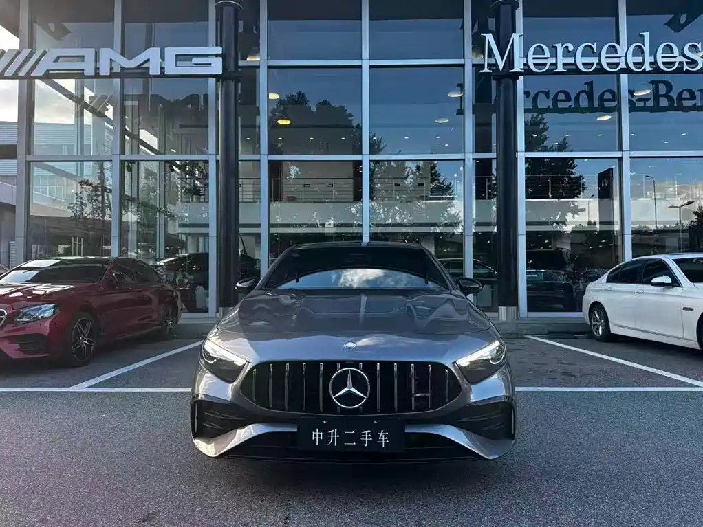 Mercedes-Benz A-Класс 2024