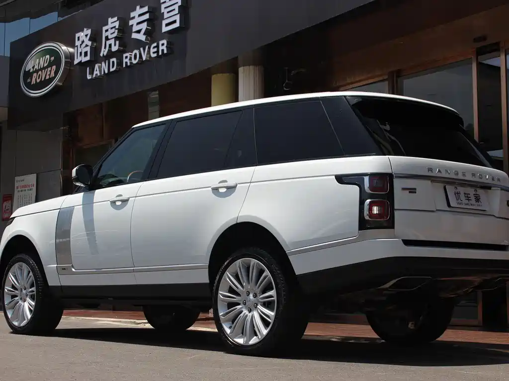 Land Rover Range Rover 2023