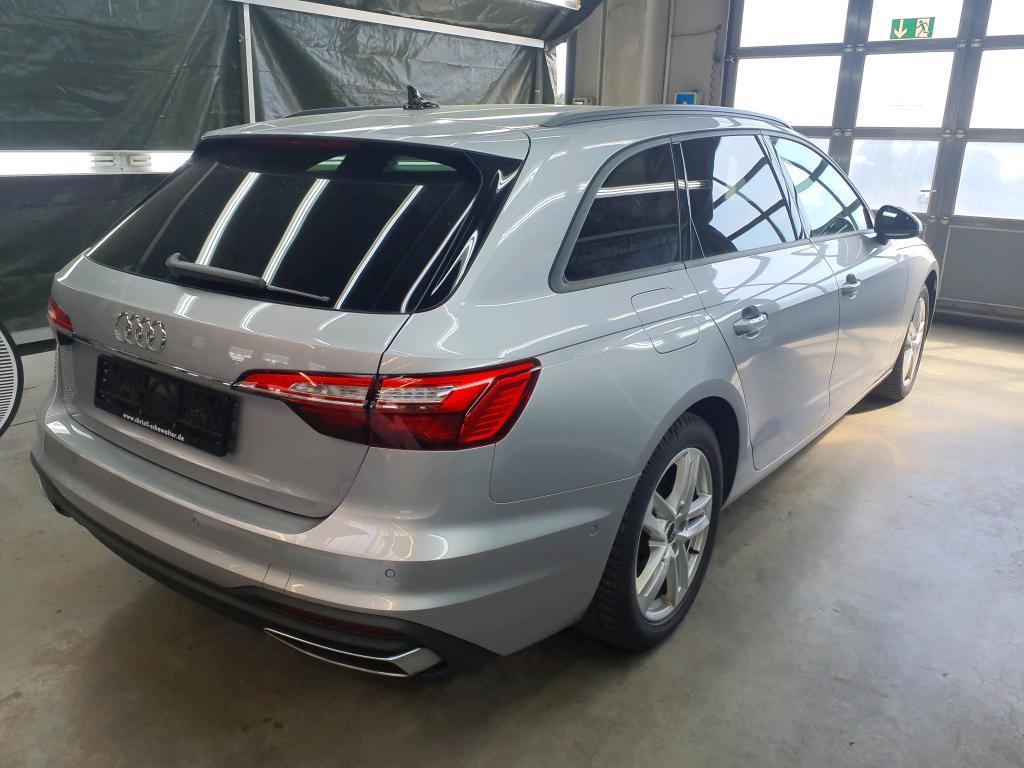 Audi A4 2022