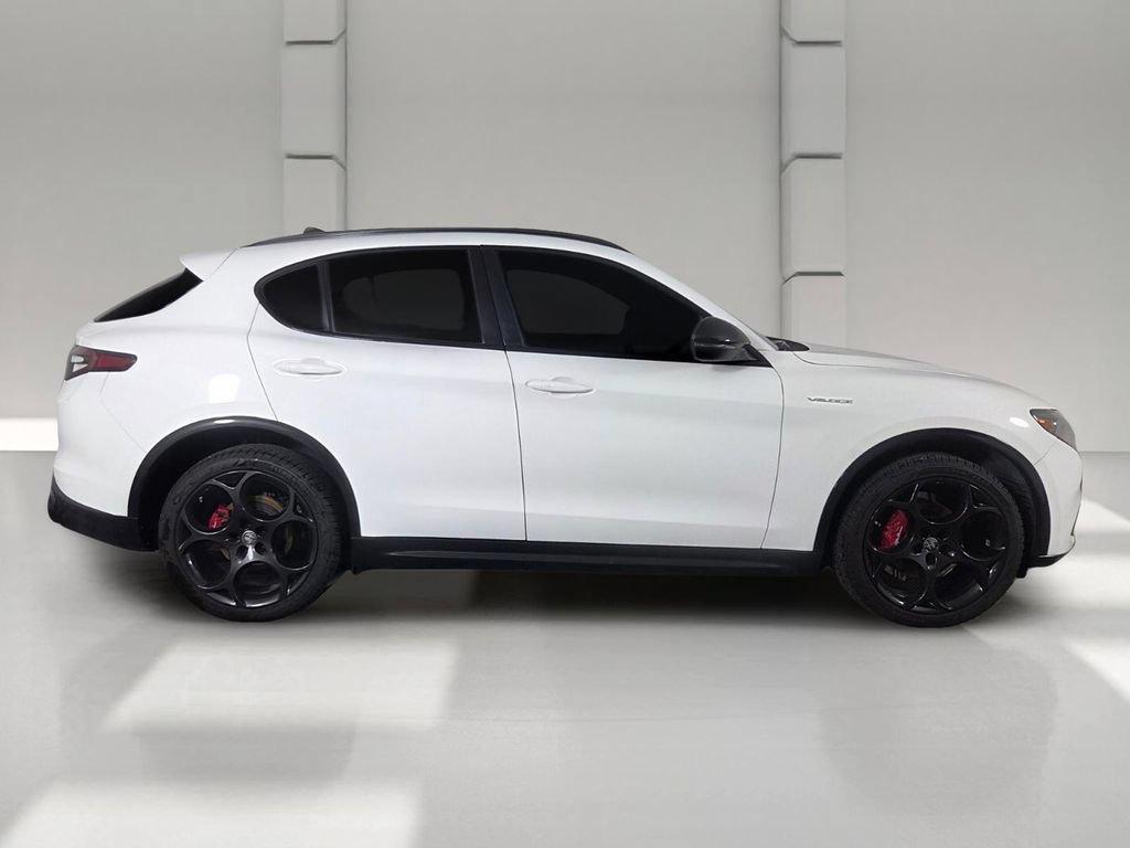Alfa Romeo Stelvio 2024